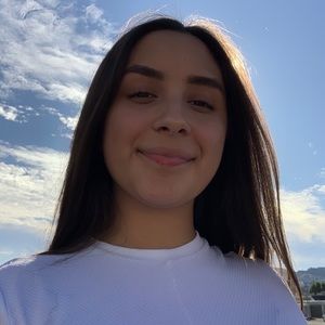 Meet your Posher, Mayra